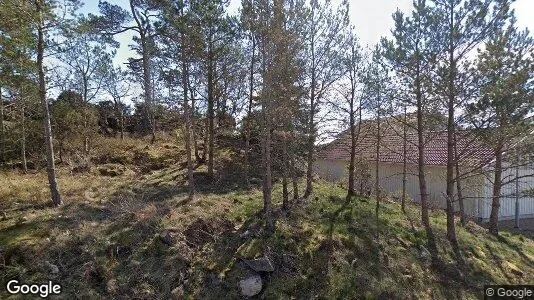 Apartments for rent in Orust - Photo from Google Street View