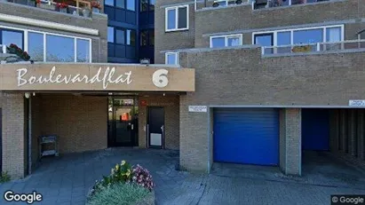 Apartments for rent in Almere - Photo from Google Street View Apartments for rent in Almere - Photo from Google Street View