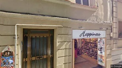 Apartments for rent in Barcelona Gràcia - Photo from Google Street View