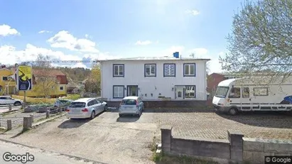 Apartments for rent in Orust - Photo from Google Street View