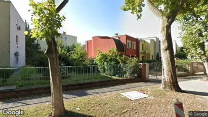 Apartments for rent in Debreceni - Photo from Google Street View