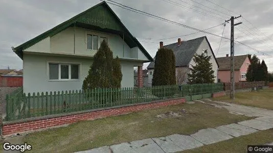 Apartments for rent in Mosonmagyaróvári - Photo from Google Street View