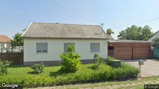 Apartments for rent in Debreceni - Photo from Google Street View