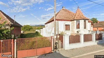 Apartments for rent in Esztergomi - Photo from Google Street View