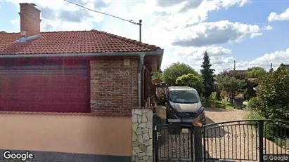 Apartments for rent in Zalaegerszegi - Photo from Google Street View