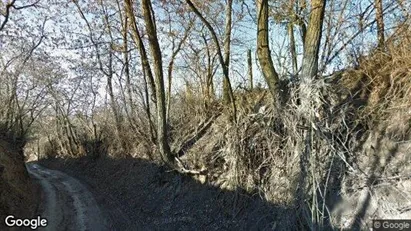 Apartments for rent in Tatabányai - Photo from Google Street View