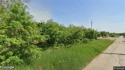 Apartments for rent in Hódmezővásárhelyi - Photo from Google Street View