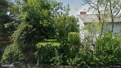 Apartments for rent in Balatonföldvári - Photo from Google Street View