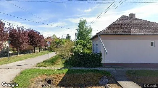 Apartments for rent in Szarvasi - Photo from Google Street View