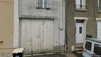 Apartments for rent in Bressuire - Photo from Google Street View