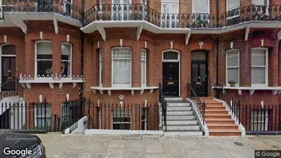 Apartments for rent in London SW3 - Photo from Google Street View