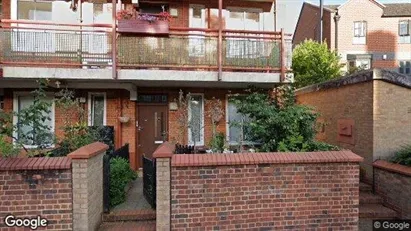 Apartments for rent in London SE16 - Photo from Google Street View