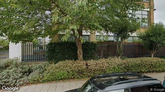 Apartments for rent in London W4 - Photo from Google Street View