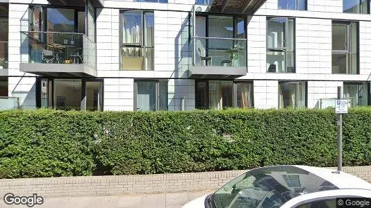 Apartments for rent in London E1 - Photo from Google Street View