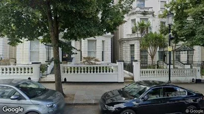 Rooms for rent in London W11 - Photo from Google Street View