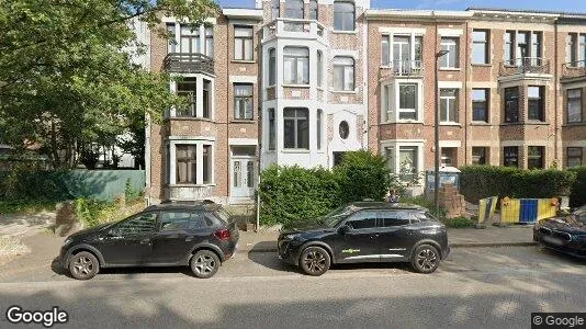 Apartments for rent in Antwerp Berchem - Photo from Google Street View