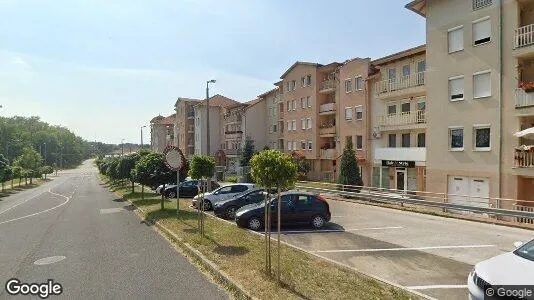 Apartments for rent in Tatabányai - Photo from Google Street View