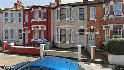 Apartments for rent in London NW2 - Photo from Google Street View