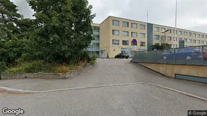 Apartments for rent in Helsinki Kaakkoinen - Photo from Google Street View