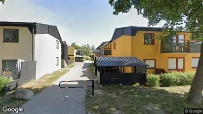 Apartments for rent in Sandviken - Photo from Google Street View