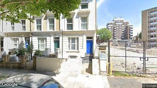 Apartments for rent in London W12 - Photo from Google Street View