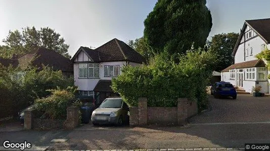 Apartments for rent in Coulsdon - Surrey - Photo from Google Street View