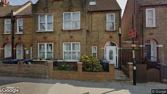 Apartments for rent in Thornton Heath - Surrey - Photo from Google Street View