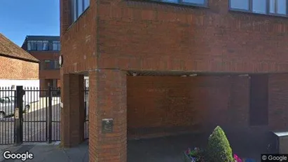 Apartments for rent in Aylesbury - Buckinghamshire - Photo from Google Street View