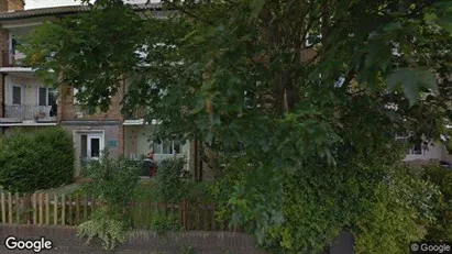 Apartments for rent in Woking - Surrey - Photo from Google Street View