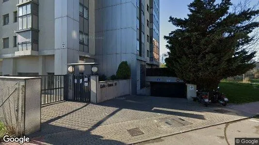 Apartments for rent in Madrid Arganzuela - Photo from Google Street View