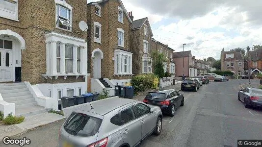 Apartments for rent in Croydon - Surrey - Photo from Google Street View