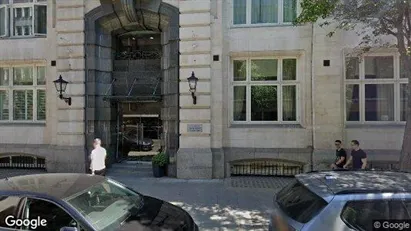 Apartments for rent in London E1 - Photo from Google Street View