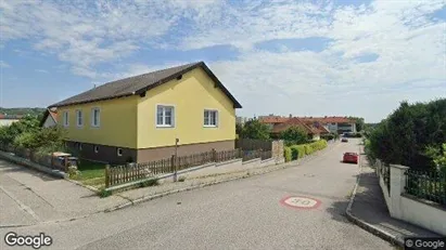 Apartments for rent in Bergern im Dunkelsteinerwald - Photo from Google Street View