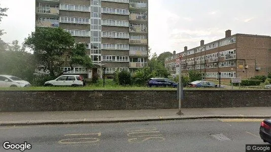 Rooms for rent in London NW2 - Photo from Google Street View