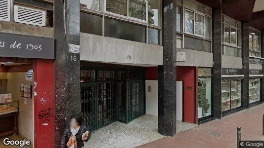 Apartments for rent in Barcelona Gràcia - Photo from Google Street View