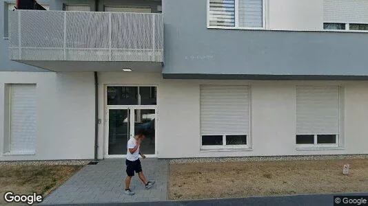 Apartments for rent in Wien Simmering - Photo from Google Street View