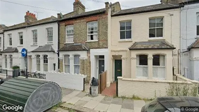 Apartments for rent in London W6 - Photo from Google Street View