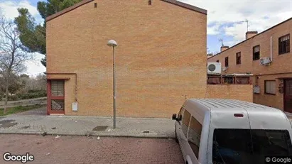 Apartments for rent in Madrid Arganzuela - Photo from Google Street View