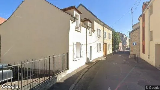 Apartments for rent in Saint-Germain-en-Laye - Photo from Google Street View