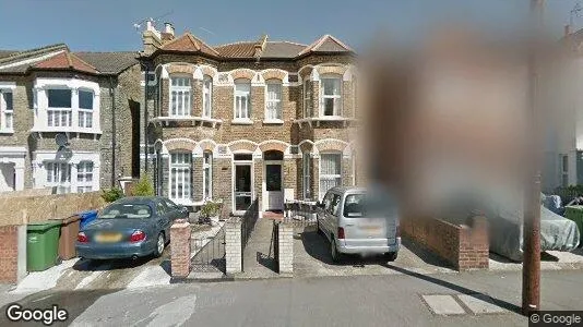 Apartments for rent in London SE22 - Photo from Google Street View