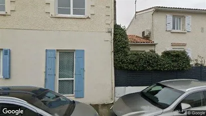 Apartments for rent in La Rochelle - Photo from Google Street View