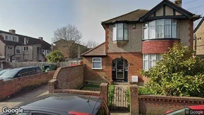 Rooms for rent in Feltham - Middlesex - Photo from Google Street View