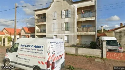 Apartments for rent in Rochefort - Photo from Google Street View