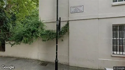 Apartments for rent in London W8 - Photo from Google Street View