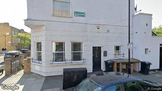 Apartments for rent in London N16 - Photo from Google Street View