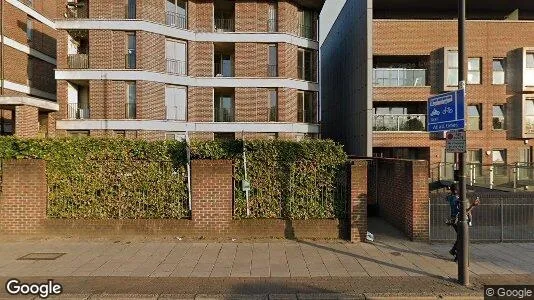 Apartments for rent in London N4 - Photo from Google Street View