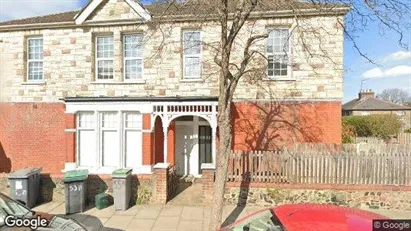 Apartments for rent in London N10 - Photo from Google Street View