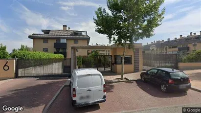 Apartments for rent in Boadilla del Monte - Photo from Google Street View