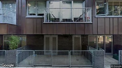 Apartments for rent in London E2 - Photo from Google Street View