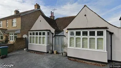 Apartments for rent in Watford - Hertfordshire - Photo from Google Street View